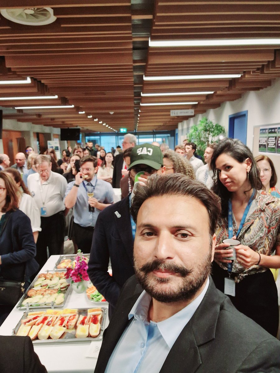 ZBabakhel's tweet photo. Let's #BeatPlasticPollution together! Collective action can make a difference. Reduce, Reuse, Recycle. 
#WorldEnvironmentDay #PlasticPollution #Geneva #EnvironmentalDiplomacy #Sustainability #GlobalTreaty #MultilateralGeneva #Environment  #ClimateAction #BeatPlasticPollution https://t.co/nKzMUqDFQa