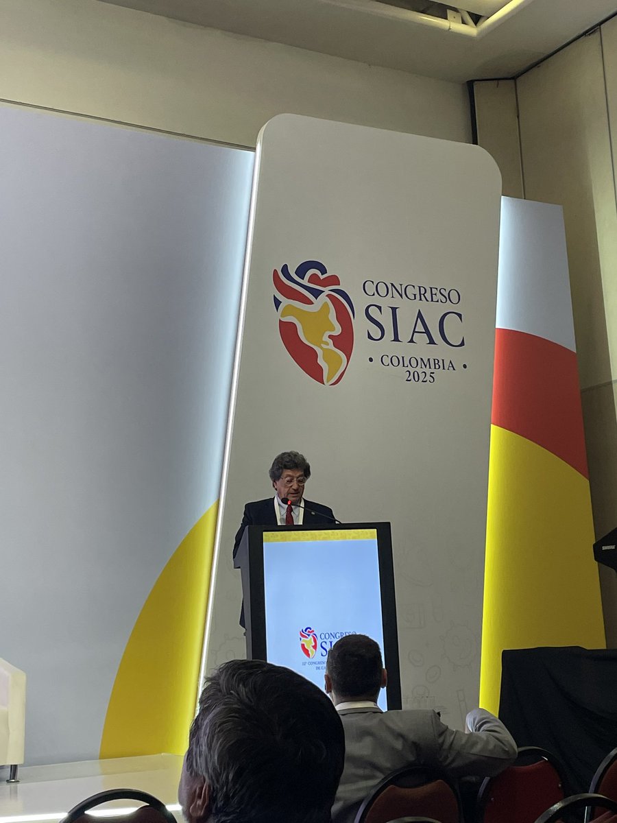 Seba GZ, MD, MSc (@sebagz1) on Twitter photo Conferencia Ignacio Chávez durante el Congreso #SIAC2025 en manos de <a href="/asosaliprandi/">Alvaro Sosa Liprandi</a> !
Intervenciones primordiales para #prevencion #secundaria ! Magistral!!! 👏🏻👏🏻👏🏻
<a href="/adribaran/">Adrian Baranchuk MD FACC FRCPC FCCS FSIAC</a> <a href="/gonzaeperez/">Gonzalo Perez</a> <a href="/Misosaliprandi/">Maria Ines</a> <a href="/Mdelsueldo/">Mildren del Sueldo</a> <a href="/lucreciamburgos/">Lucrecia M. Burgos, MD</a> <a href="/andres_miranda4/">Andres F. Miranda-Arboleda</a> <a href="/EzequielZaidel/">Ezequiel Zaidel</a> <a href="/SIAC_cardio/">SIAC</a> Conferencia Ignacio Chávez durante el Congreso #SIAC2025 en manos de <a href="/asosaliprandi/">Alvaro Sosa Liprandi</a> !
Intervenciones primordiales para #prevencion #secundaria ! Magistral!!! 👏🏻👏🏻👏🏻
<a href="/adribaran/">Adrian Baranchuk MD FACC FRCPC FCCS FSIAC</a> <a href="/gonzaeperez/">Gonzalo Perez</a> <a href="/Misosaliprandi/">Maria Ines</a> <a href="/Mdelsueldo/">Mildren del Sueldo</a> <a href="/lucreciamburgos/">Lucrecia M. Burgos, MD</a> <a href="/andres_miranda4/">Andres F. Miranda-Arboleda</a> <a href="/EzequielZaidel/">Ezequiel Zaidel</a> <a href="/SIAC_cardio/">SIAC</a>