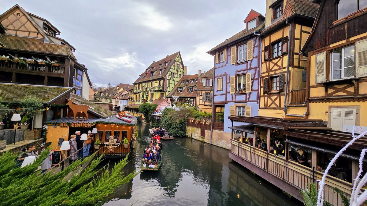 New Video 📹 

We had a jolly time at the Christmas Market in Colmar, France.

youtu.be/SBtHtcsrxzk?si…