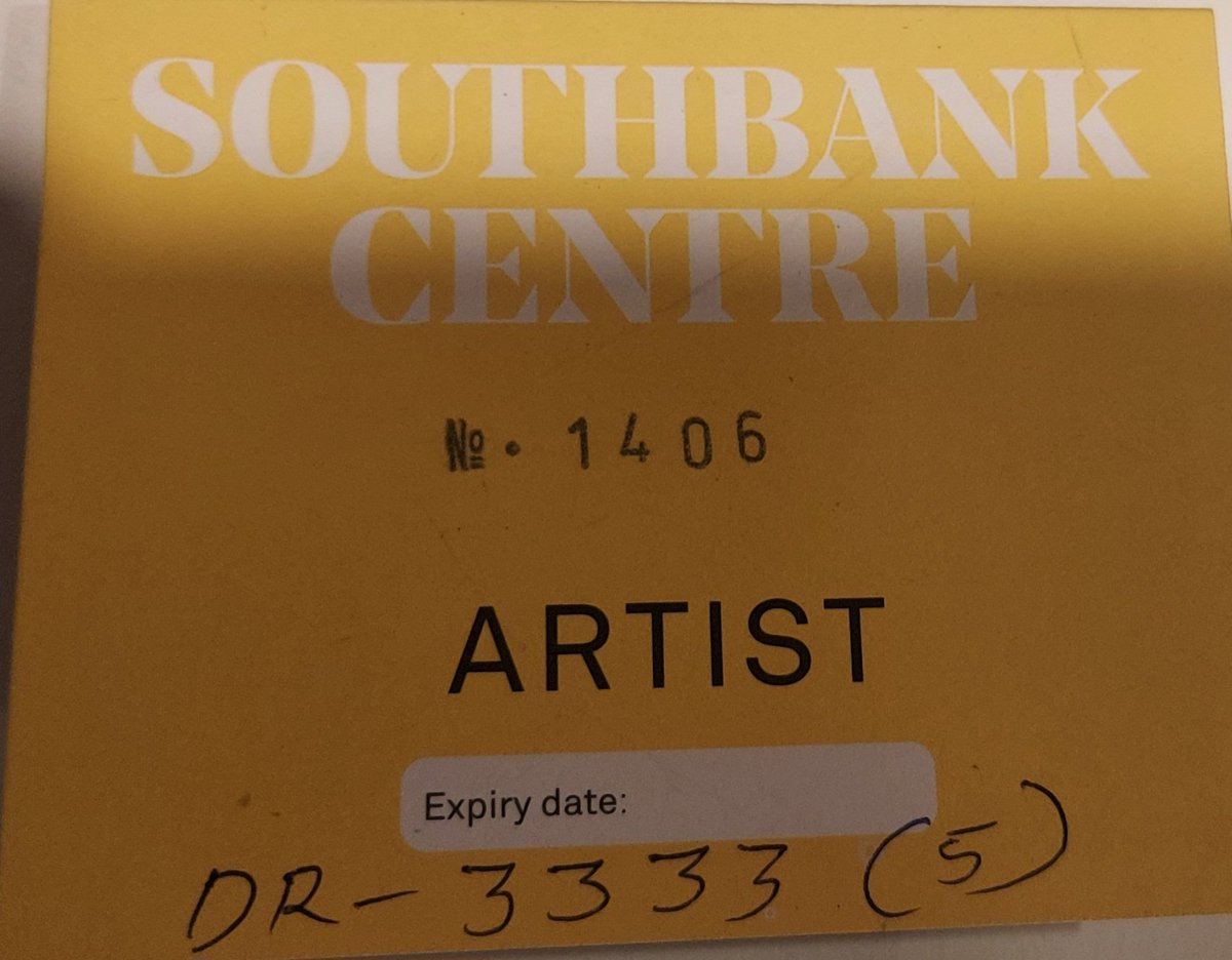 I first set foot in the concert halls of the Southbank Centre in 1982. 
43 years later, I'm still at it, performing in public as a double bassist. As a conductor, I probably still have another 30 years left in me! From now onwards, my audiences will be looking at my back instead.