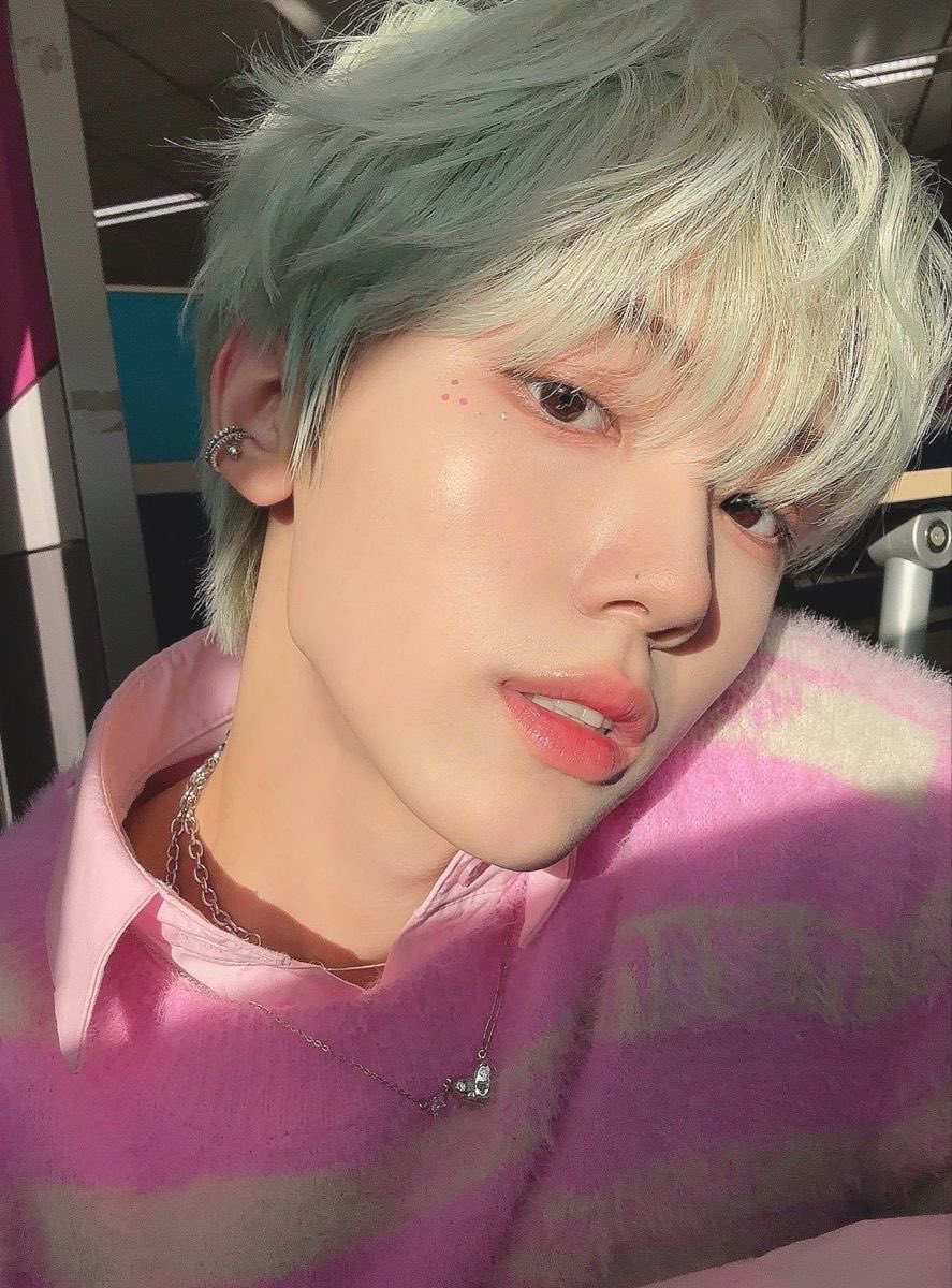 taemin tweet media