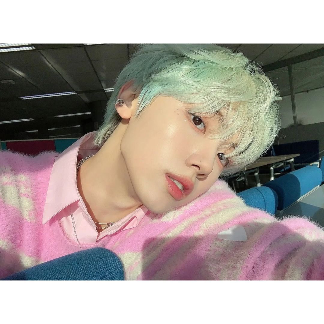 taemin tweet media