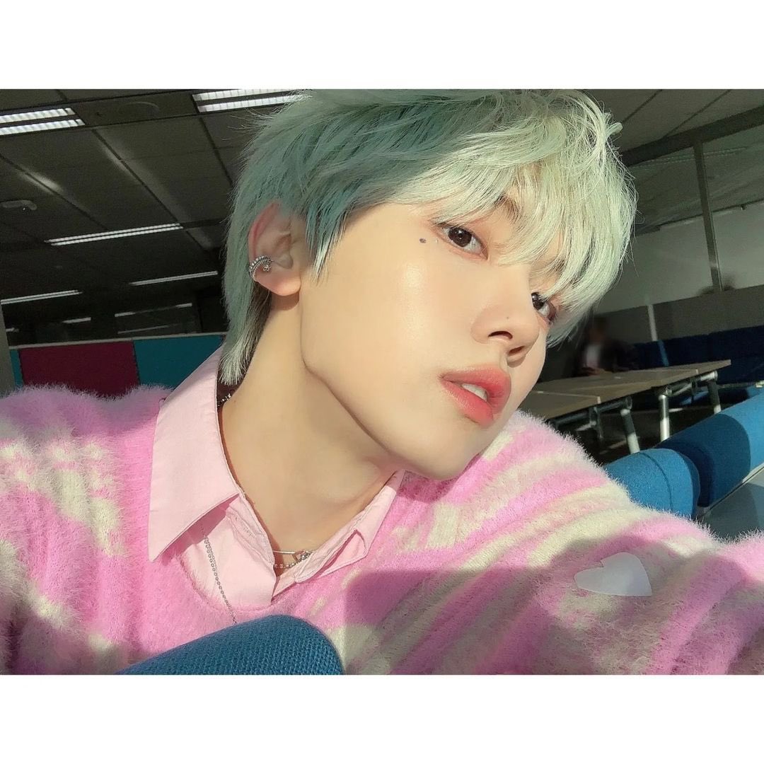 taemin tweet media