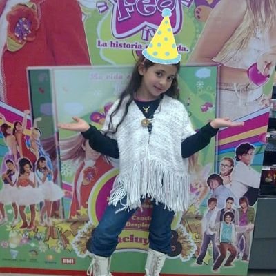 miirrorbwll7's tweet photo. abro hilo de mis interacciones favs con kenini por su cumpleaños 💙 #KENNYDAY https://t.co/lWOtHq2uoE