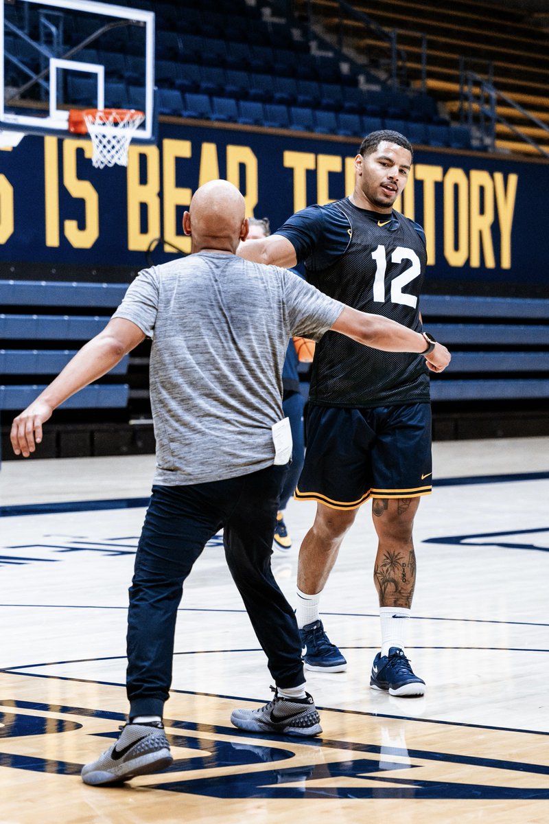 Familiar face back in Berkeley 🤟

Former Cal guard &amp; two-time All-Pac-12 selection Matt Bradley has joined our staff as a graduate assistant!

#GoBears
