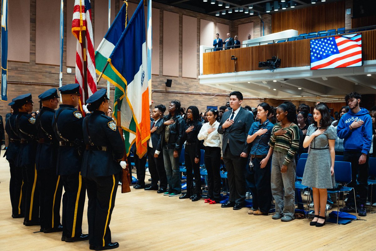 NYPDnews's tweet photo. The “Police Commissioner for a Day" is an essay competition that recognizes the bright minds of our future leaders! 

The winners, who wrote on how to prevent subway surfing, spent the day with @NYPDPC as she showed them firsthand what it takes to lead the finest. https://t.co/SY7R7hDCiy
