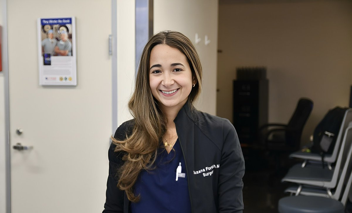 Grateful for everything that PGY-3 brought. Challenges, growth, and the privilege of operating alongside friends. Thank you for the lessons that continue to shape me. 4th year is going to be a special one, CT fellowship applications ahead, and I’m looking forward to what’s next.