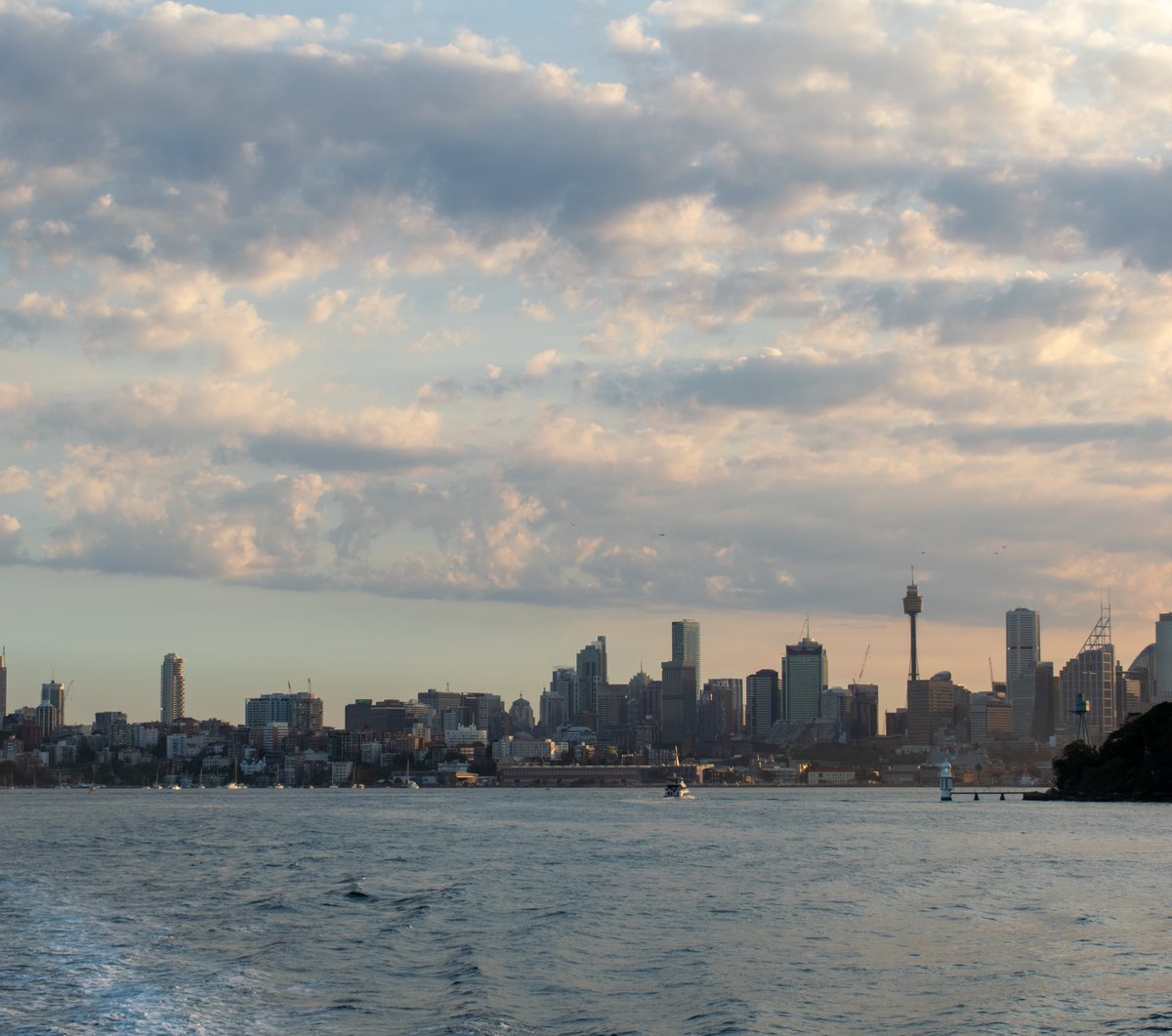 jupiterracc's tweet image. Some casual photos of the city I took on a ferry ride (: