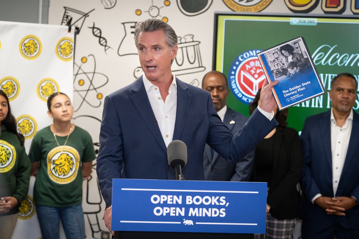 CAgovernor's tweet photo. California is launching a step-by-step, multi-year literacy plan to improve student reading achievement across the state.

Literacy is a critical pathway to success, and all kids deserve to discover the joy, benefit, and power derived from formulating and expressing their ideas. https://t.co/P2IYE7tOIr