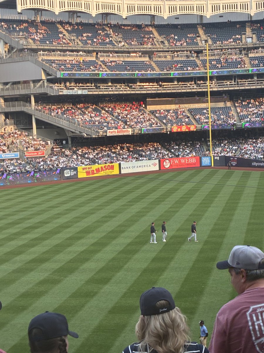 Chuck63618910's tweet image. #ForTheLand