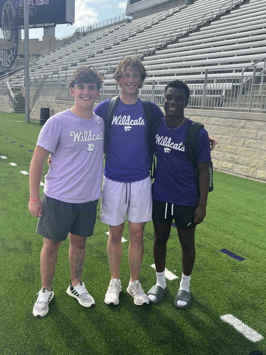 Houston Robb (@houstonrobb5) on Twitter photo Had a great time at K-State tonight. And a great conversation with <a href="/coachstanard/">Steve Stanard</a> !!!
<a href="/coachorrick/">Anthony Orrick</a> <a href="/bvsw_wolfpack/">Blue Valley Southwest Football</a> Had a great time at K-State tonight. And a great conversation with <a href="/coachstanard/">Steve Stanard</a> !!!
<a href="/coachorrick/">Anthony Orrick</a> <a href="/bvsw_wolfpack/">Blue Valley Southwest Football</a>