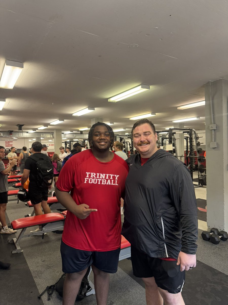 Solomon Marlow (@marlow_solomon) on Twitter photo Had a great time at Huntington football camp! Had a great time at Huntington football camp!