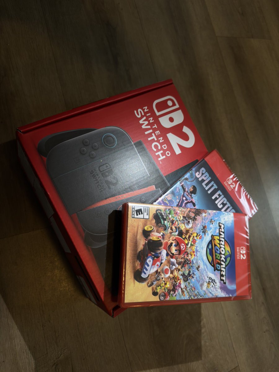 Got my hands on the thing that’s all over twitter right now.. #NintendoSwich2 is 10x better than the first model, load times are amazing!!