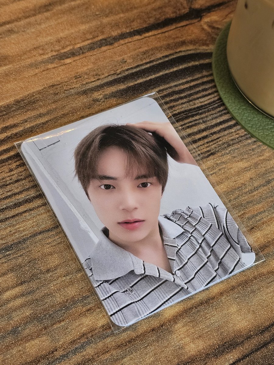 밀크글라스, 밀크컵
민혁💙 👉 형원💚으로 교환하고 싶어요 : )

#몬스타엑스 #MONSTAX #MONSTA X
#MONSTAX POPUP #MONSTAX MONOLOGUE
셔누 민혁 기현 형원 주헌 창균