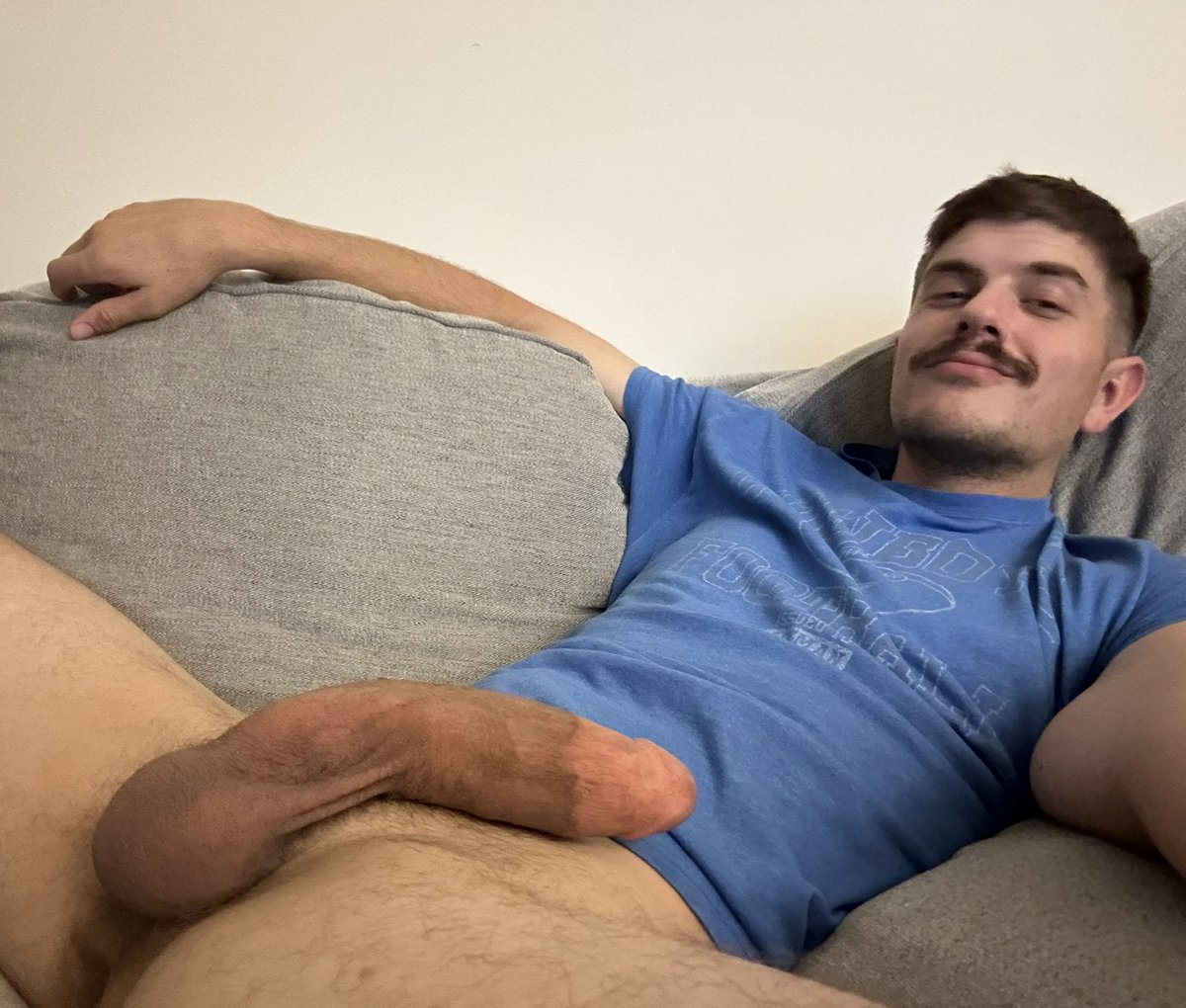 maxpoke9's tweet photo. Who needs dick? https://t.co/TGZShKJOwC