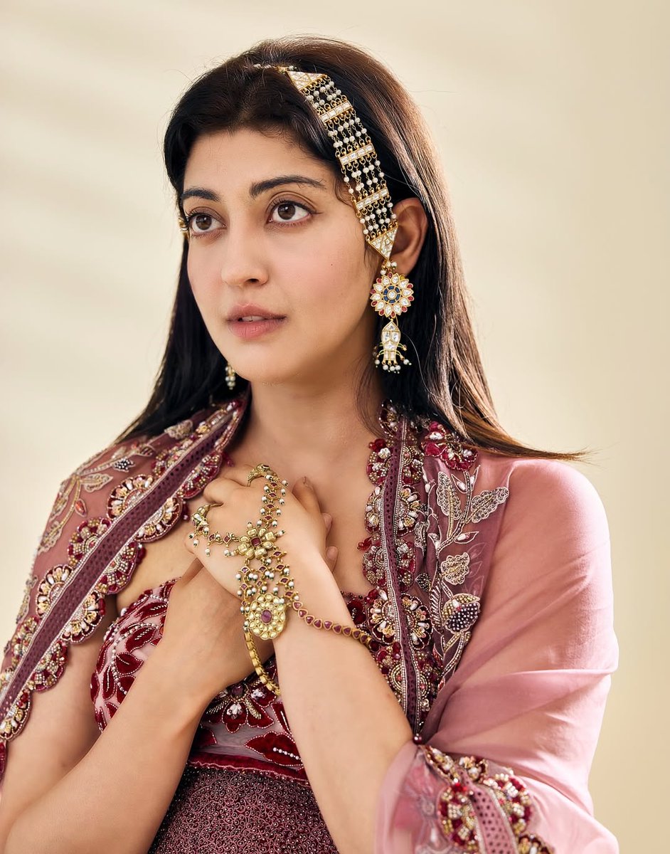 Pranita Subhash 😻🩷