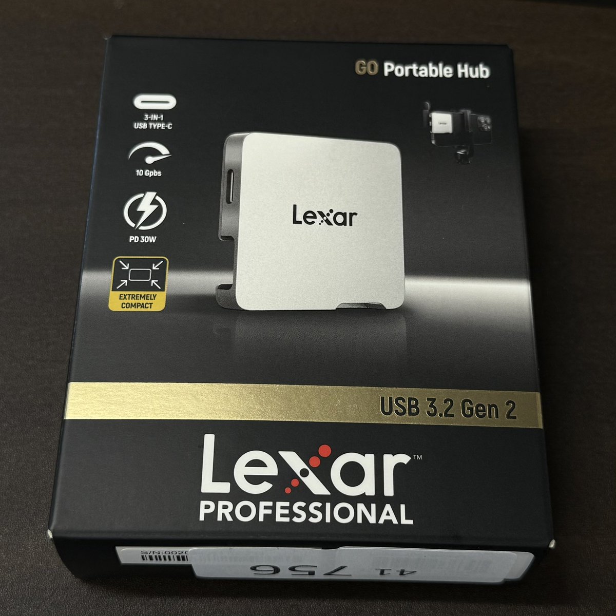 Tomynyo's tweet image. amzn.to/4mQbt3U
ようやく届いた
Lexar Professional GoのHBだけ
これでiPhone16ProにワイヤレスマイクとSSDを付けてinsta360 Flow 2 Pro を使ってProResで撮影ができるはず！
#LexarProfessionalGo
#insta360flow2pro
#insta360micair