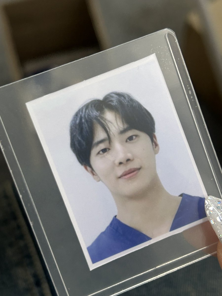 단추 tweet media