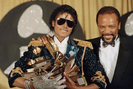 notgwendalupe's tweet photo. michael jackson becoming the first artist to win 8 grammys in one night https://t.co/yHo9N6HlPC