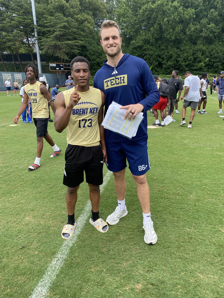 Derreon smiley martin tweet media