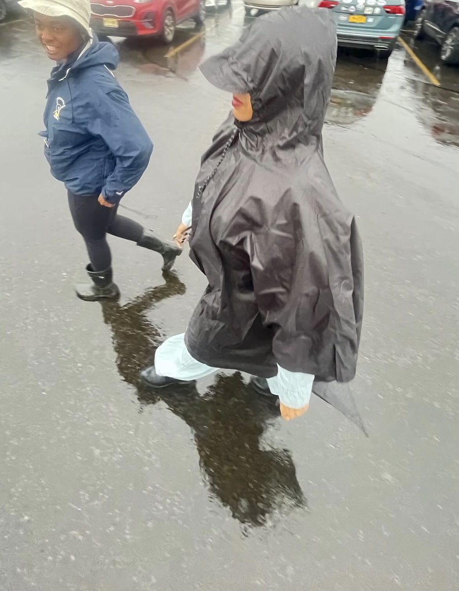 __aliviaa's tweet photo. &amp; if anyone thinks I’m lying about the Cowboy Carter monsoon, here’s my proof. I regret nothing, i just need to run it back in a dry way https://t.co/fLNJ1xc8DQ