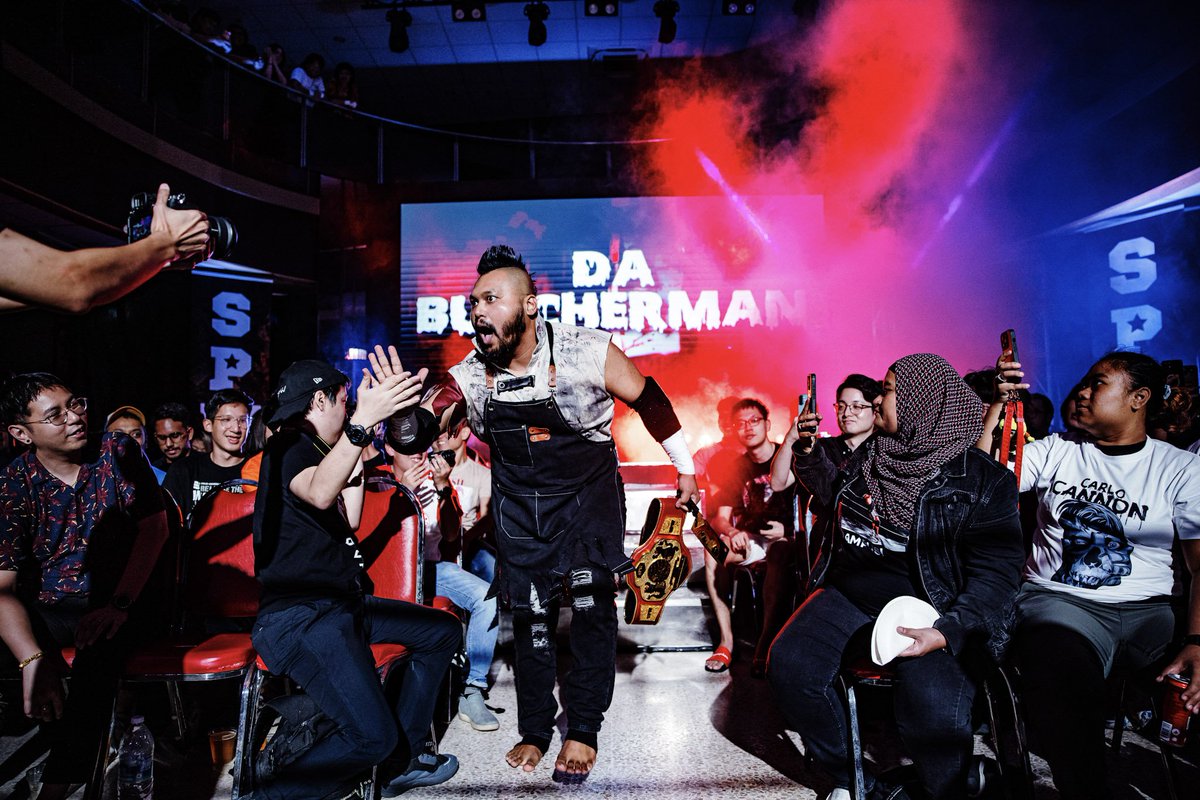 TONIGHT, <a href="/Da_Butchermann/">Da Butcherman</a> speaks on national radio! Will he remember to bring his magic glasses? Or will chaos ensue on live radio? Find out TONIGHT at 8PM on MONEY FM 89.3!