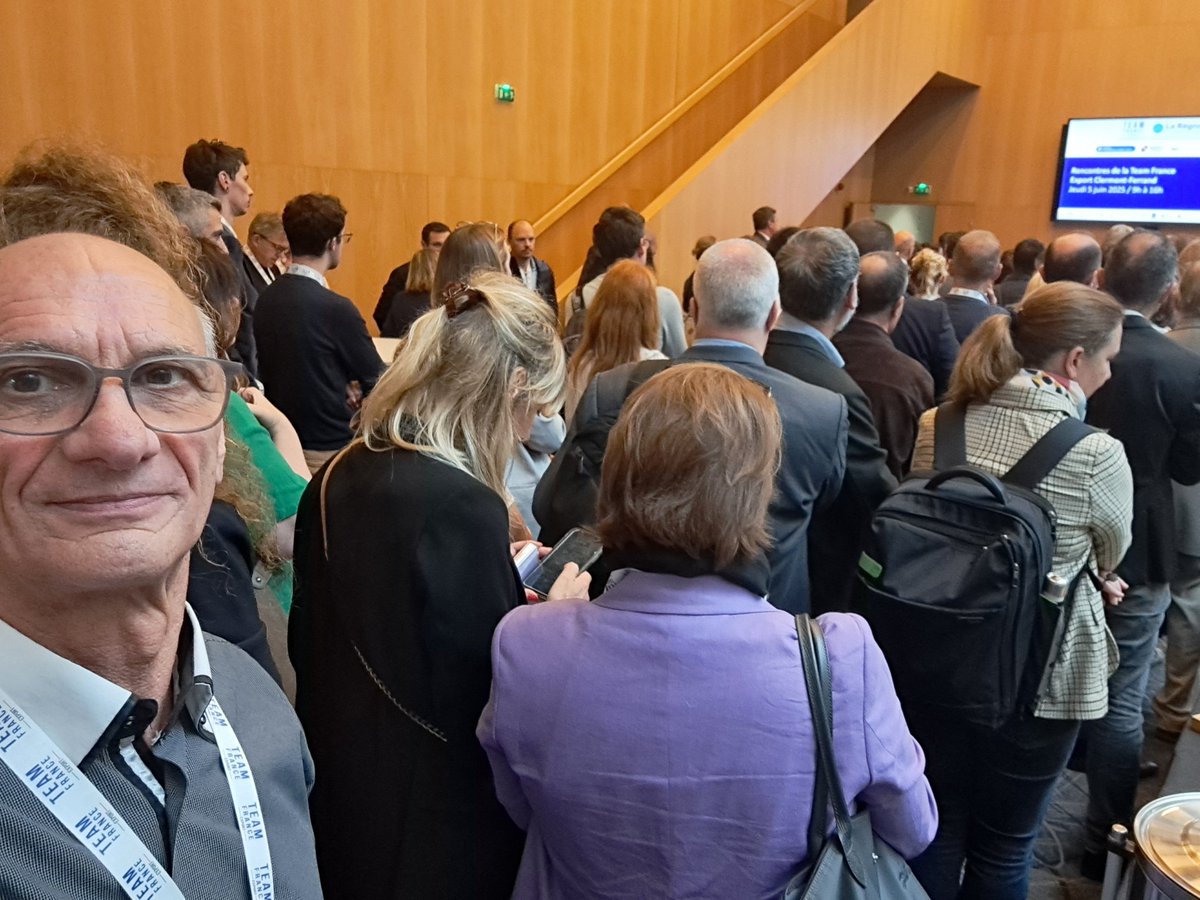MichelLucasRN42's tweet photo. Le #RNaura à l'écoute des entreprises. J'étais présent ce 5 juin à la journée de rencontre #TeamFranceExport Auvergne" pour mieux comprendre les besoins et les difficultés des entreprises à se développer à l’international. Le #RNational_off soutient les entreprises françaises. https://t.co/kplJZsUA8f