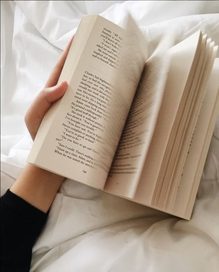 Emma3281546's tweet photo. Coffee and books, my daily essentials
#Thudarum #Xenea https://t.co/KgZmTF8I7Z