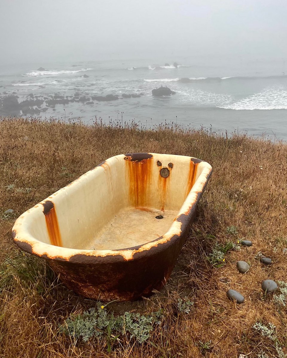 Planning a multi-day adventure is part art, part strategy, whether you’re inking beach to bluffs or racing to the next burrito stop.

New on the Footpath blog: tips for building multi-day routes 👉 footpathapp.com/blog/planning-…

📸 Lost Coast Trail, 56 wild miles of NorCal coast.