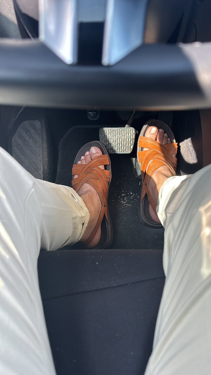 Juevecito en huarachudo 👣👌🏼😊