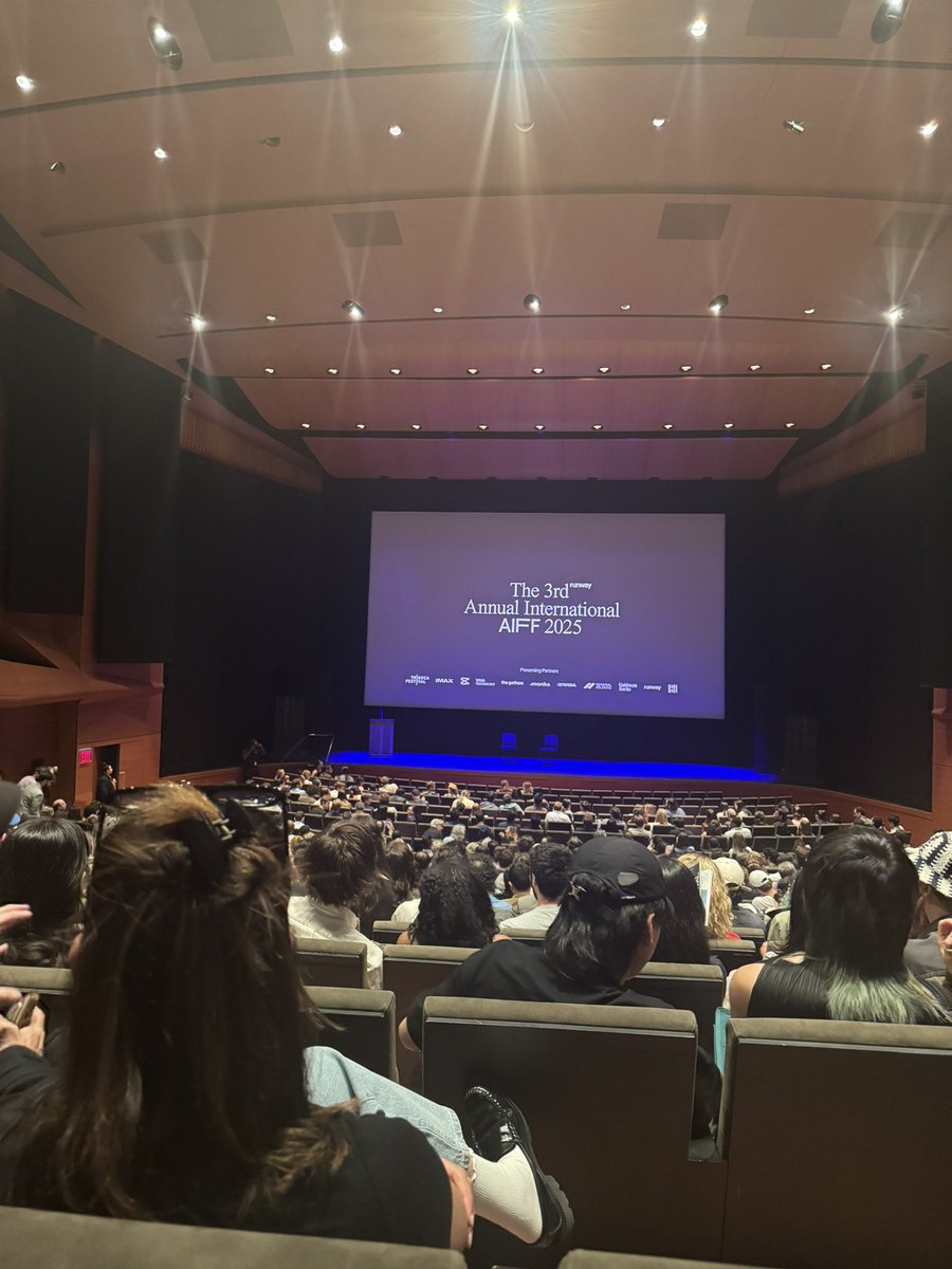 soumithchintala's tweet image. so excited to do this the third time...
@runwayml AI Film Festival!