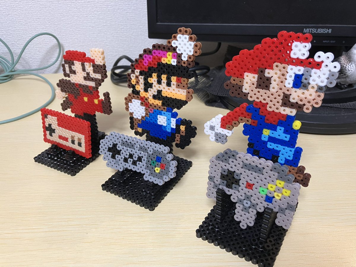 tomohide145's tweet image. #自分だけのアイロンビーズ作品
ビーズの色数やスペースがないので
自分なりの発想で作ってます。
ネタが思いついた時、どう作るか考える
時間が最高に楽しい😃