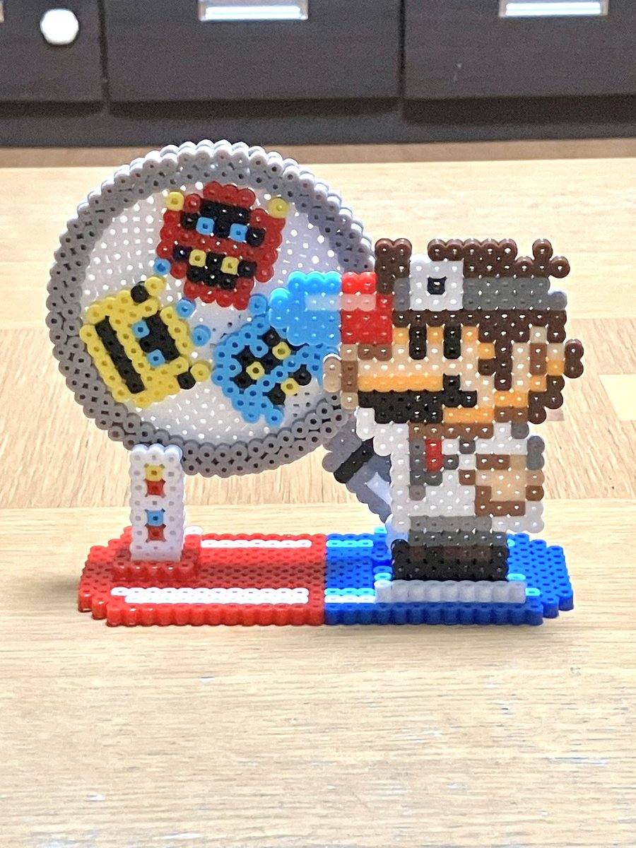 tomohide145's tweet image. #自分だけのアイロンビーズ作品
ビーズの色数やスペースがないので
自分なりの発想で作ってます。
ネタが思いついた時、どう作るか考える
時間が最高に楽しい😃