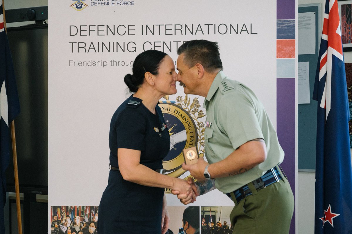 ADFTrngC's tweet photo. Kia Ora! Great to recently host 🇳🇿 Defence International Language Centre, fostering closer relations and professional
knowledge in the #ANZAC tradition. A valuable opportunity to strengthen
regional language training and promote interoperability | #StrongerTogether
#ADFDITC https://t.co/YHujGTD59i