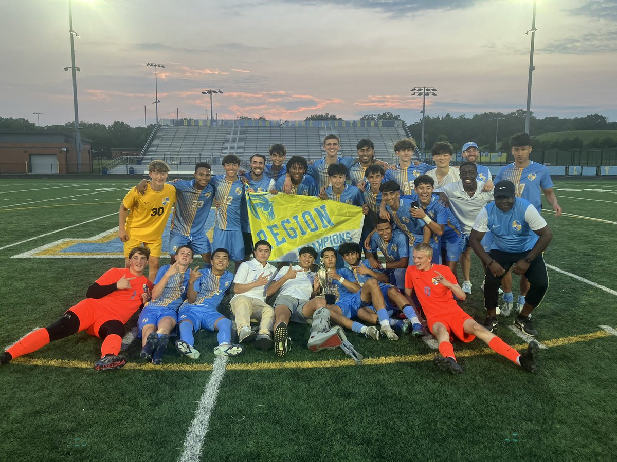 Boys Soccer Region Champs⚡️⚡️
4-1 PKs
<a href="/LoCoSports/">LoCoSports</a> <a href="/BURGSportsnet/">BURG Sports Network</a> <a href="/WashPostHS/">WashPost HS Sports</a>