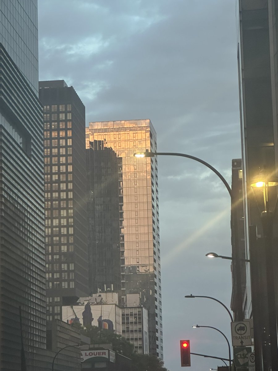 Just an ordinary evening with extraordinary light play