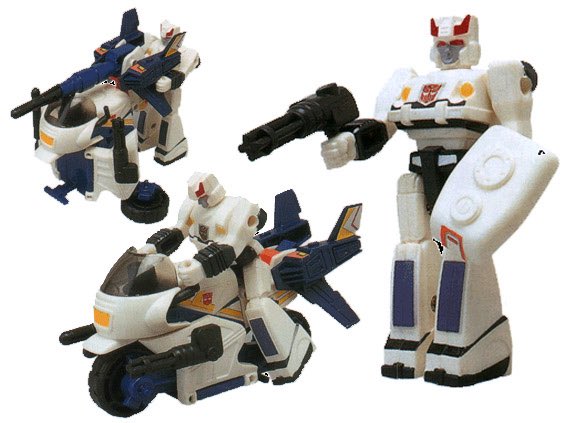 gatoringtime's tweet image. I need at least some action master vehicles to come back. If it doesn’t make sense, just say like “Prowl needs his turbo cycle to keep up with the high speeds of Velocitronians” or something