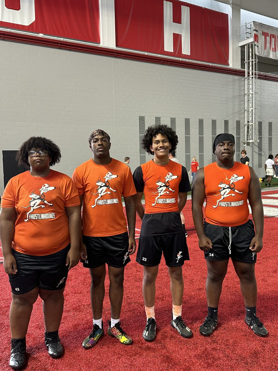 PHS_FB_KY's tweet image. Great Day in Columbus with the Hounds!!!