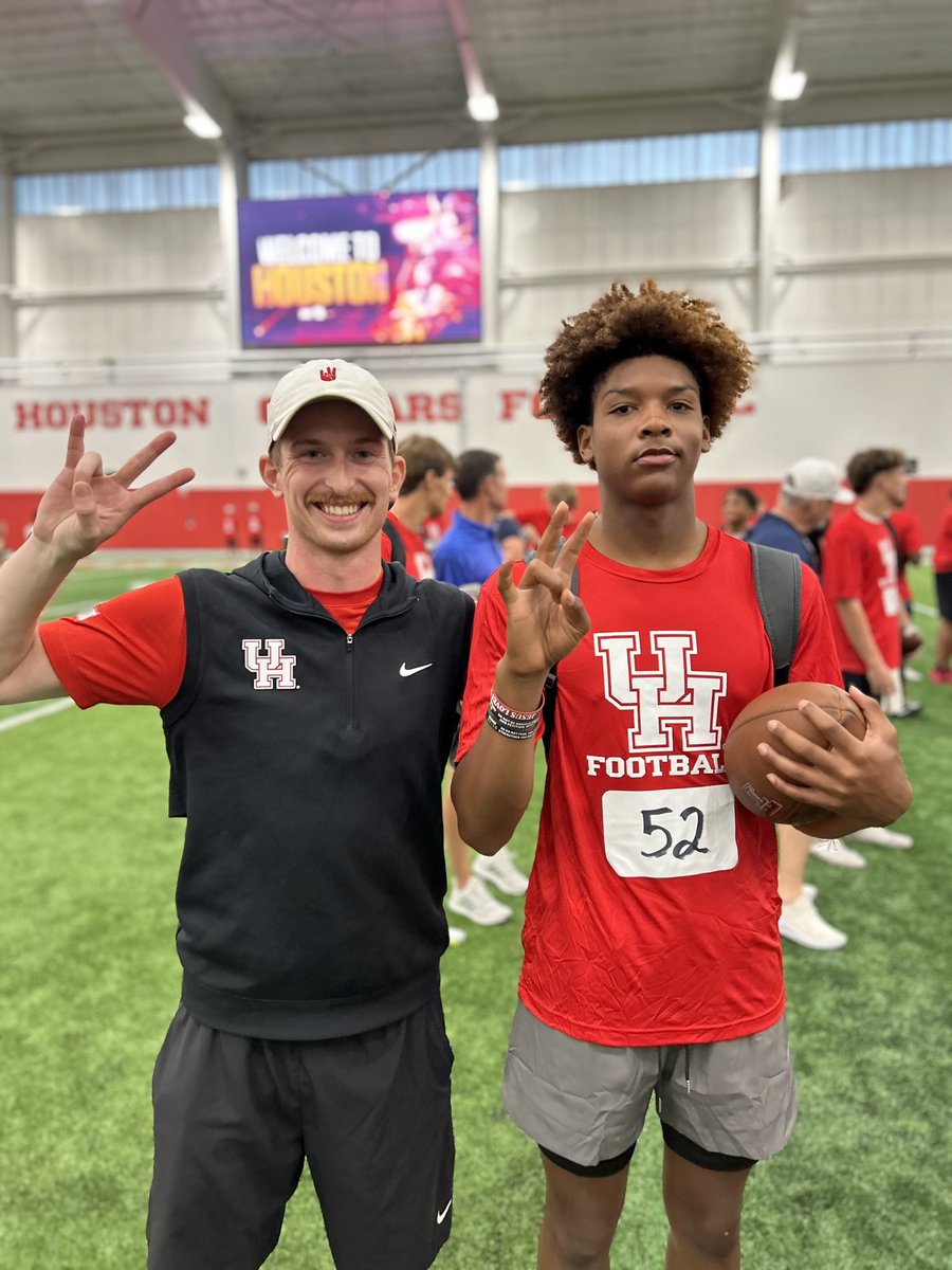 Justyce Hendricks (@captainjustyce) on Twitter photo Felt locked in at the <a href="/UHCougarFB/">Houston Football</a> camp
Appreciate the eyes and insight from <a href="/CoachShawnBell/">Shawn Bell</a> <a href="/CoachRCHemric/">Carson Hemric</a> #GoCoogs <a href="/CoachWEFritz/">Coach Willie Fritz</a> <a href="/Casey_Smithson/">Casey Smithson</a> <a href="/JayGirdner/">Jay Girdner</a> <a href="/Coach_Nagle/">Slade Nagle</a> <a href="/CoachCuddy/">Bronshay White</a> <a href="/JScruggs247/">Jordan Scruggs</a> <a href="/Marchen44/">On Da Marc Sports🏈</a> <a href="/Carter_Yates16/">Carter Yates</a> <a href="/CoachCope23/">Brian Cope</a> <a href="/BByrd24/">Brandin Byrd</a> <a href="/PrepRedzoneTX/">Prep Redzone Texas</a> <a href="/TheQBTech/">J.P. Tillman</a> Felt locked in at the <a href="/UHCougarFB/">Houston Football</a> camp
Appreciate the eyes and insight from <a href="/CoachShawnBell/">Shawn Bell</a> <a href="/CoachRCHemric/">Carson Hemric</a> #GoCoogs <a href="/CoachWEFritz/">Coach Willie Fritz</a> <a href="/Casey_Smithson/">Casey Smithson</a> <a href="/JayGirdner/">Jay Girdner</a> <a href="/Coach_Nagle/">Slade Nagle</a> <a href="/CoachCuddy/">Bronshay White</a> <a href="/JScruggs247/">Jordan Scruggs</a> <a href="/Marchen44/">On Da Marc Sports🏈</a> <a href="/Carter_Yates16/">Carter Yates</a> <a href="/CoachCope23/">Brian Cope</a> <a href="/BByrd24/">Brandin Byrd</a> <a href="/PrepRedzoneTX/">Prep Redzone Texas</a> <a href="/TheQBTech/">J.P. Tillman</a>