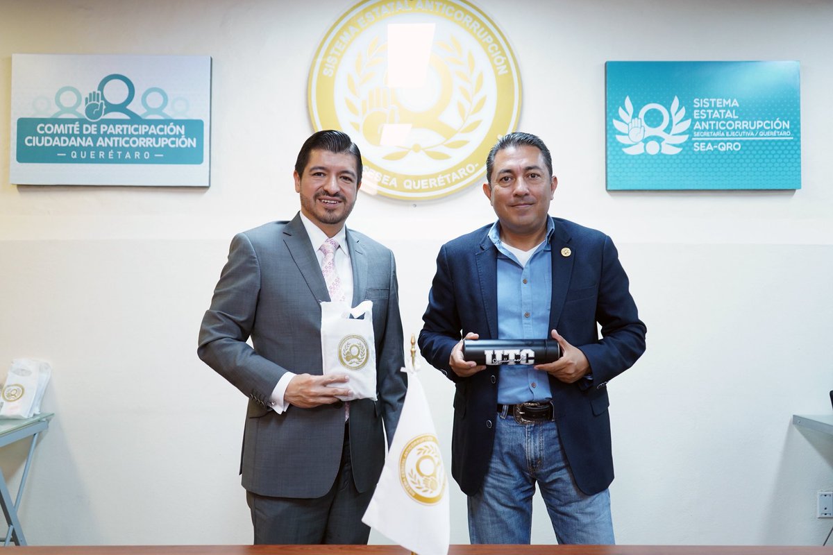 UT_Corregidora's tweet photo. El rector @albertolugomx y el titular del @SEAQRO, Jorge Sánchez Martínez, sostuvieron una reunión clave para dar seguimiento a los acuerdos del programa “Universidades Anticorrupción”.
Esta colaboración reafirma el compromiso con la formación ética y la construcción de una cultura de legalidad, creando espacios de participación y conciencia en la lucha contra la corrupción. #SomosUTC
 #universidadesanticorrupción #SEA #Querétaro