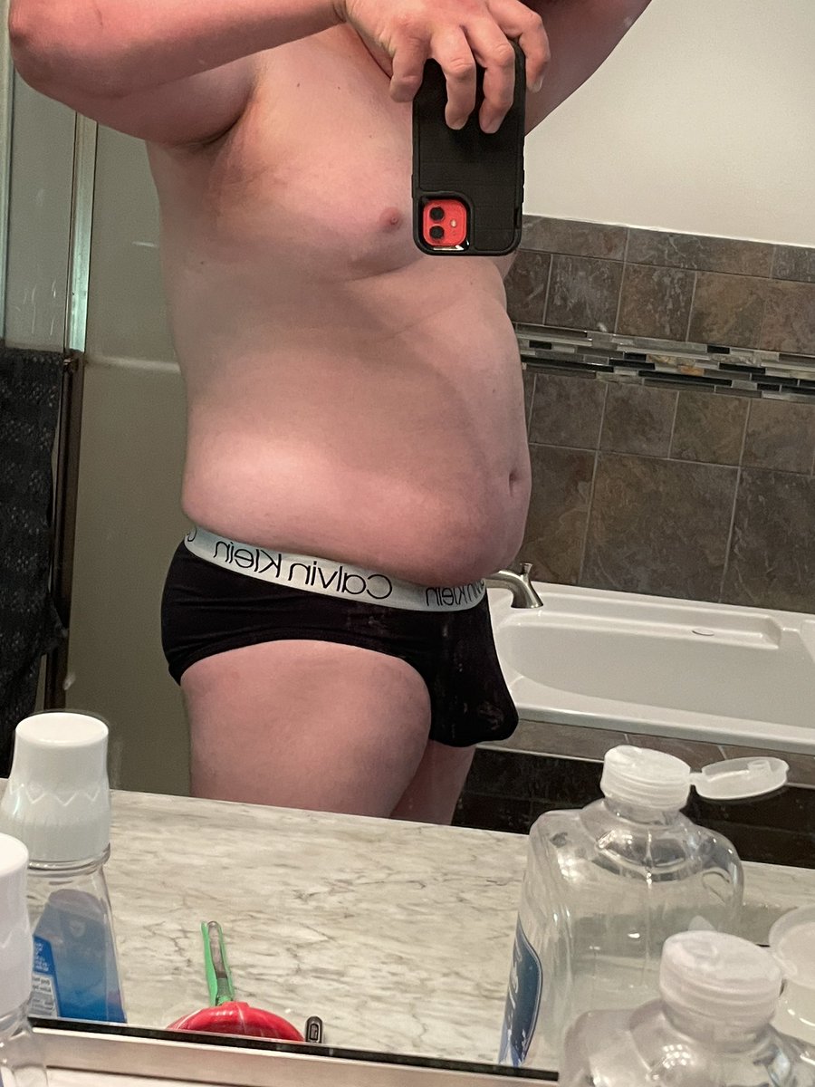 Razor Walf tweet media