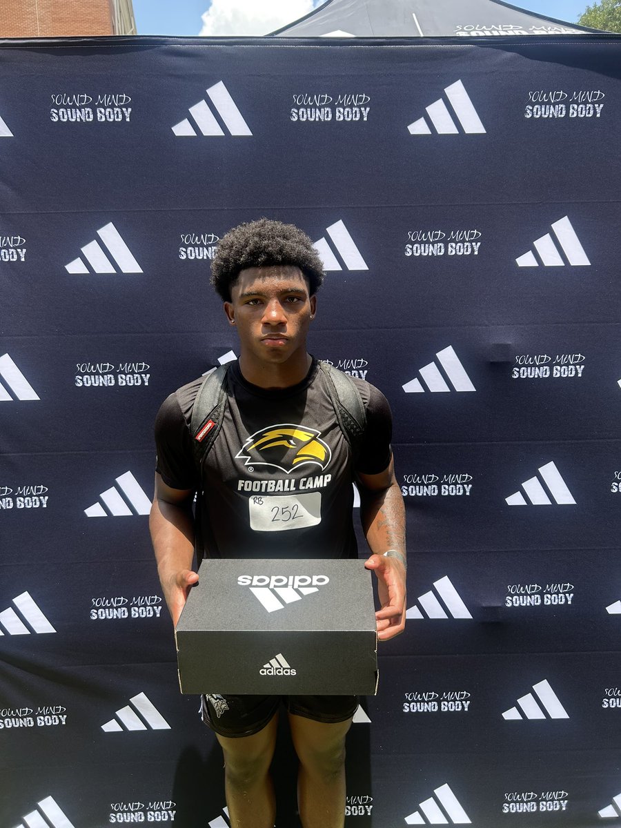 Kamron “Kam” Smith ⭐️ (@kamronsmithgod1) on Twitter photo Southern miss camp 🔥
I had some good competition with the running backs today !!!
<a href="/Coach_ZGolson/">Zach Golson</a> <a href="/coach_arieves/">Andrew Rieves</a> <a href="/USMFBRecruiting/">Southern Miss FB Recruiting</a> <a href="/adidas/">adidas</a> Southern miss camp 🔥
I had some good competition with the running backs today !!!
<a href="/Coach_ZGolson/">Zach Golson</a> <a href="/coach_arieves/">Andrew Rieves</a> <a href="/USMFBRecruiting/">Southern Miss FB Recruiting</a> <a href="/adidas/">adidas</a>