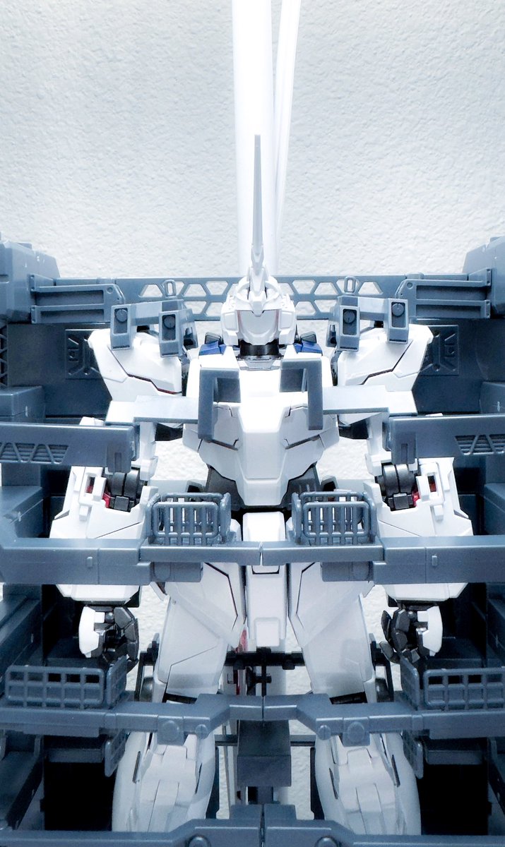orichado's tweet photo. 🤍 RX-0 Unicorn https://t.co/PoxLyzQJ0I