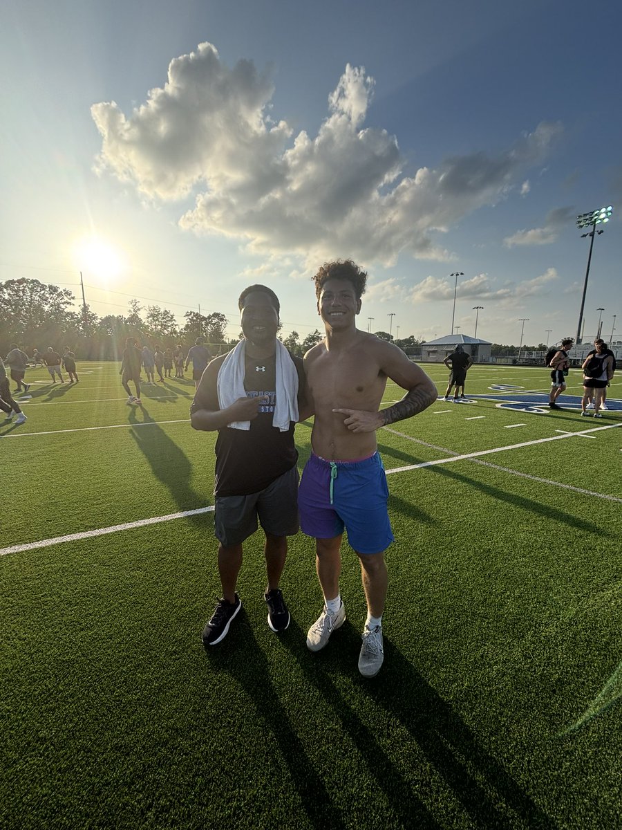 Schyler Dethorne (@schylerdethorn3) on Twitter photo Thank you <a href="/TroyParker_11/">Coach Parker</a> for giving me my first offer, and an opportunity to play at the next level!
<a href="/CoachWalraven/">Casey Walraven</a> <a href="/CoachDSpence04/">Coach Daniel Spencer</a> <a href="/coach_cruz1/">Coach Chris Cruz, M. Ed</a> Thank you <a href="/TroyParker_11/">Coach Parker</a> for giving me my first offer, and an opportunity to play at the next level!
<a href="/CoachWalraven/">Casey Walraven</a> <a href="/CoachDSpence04/">Coach Daniel Spencer</a> <a href="/coach_cruz1/">Coach Chris Cruz, M. Ed</a>