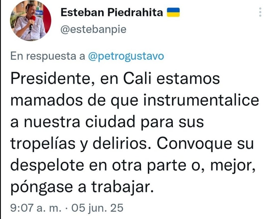 Elmer José Montaña Gallego (@elmermontana) on Twitter photo Don Esteban, pensó que le iban a aplaudir el ataque barriobajero contra el presidente Petro y le salió el tiro por la culata.
No aguantó las críticas y borró el tuit. Muy flojito el "parcerito de cuello blanco".
Esta respirando por la herida.
<a href="/estebanpie/">Esteban Piedrahita 🇺🇦</a>
<a href="/petrogustavo/">Gustavo Petro</a> Don Esteban, pensó que le iban a aplaudir el ataque barriobajero contra el presidente Petro y le salió el tiro por la culata.
No aguantó las críticas y borró el tuit. Muy flojito el "parcerito de cuello blanco".
Esta respirando por la herida.
<a href="/estebanpie/">Esteban Piedrahita 🇺🇦</a>
<a href="/petrogustavo/">Gustavo Petro</a>