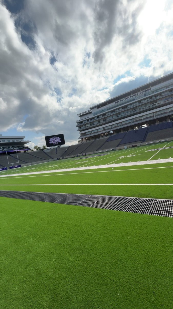 ๐๐จ๐ฒ ๐๐๐ซ๐ญ๐ (@coy_barta) on Twitter photo Thanks for having me out, had a great time competing <a href="/KStateFB/">K-State Football</a> โผ๏ธ<a href="/Coach_Middleton/">Matthew Middleton</a> <a href="/spedbraet/">Taylor Braet</a> <a href="/coachswaff5/">Jared Swafford</a> Thanks for having me out, had a great time competing <a href="/KStateFB/">K-State Football</a> โผ๏ธ<a href="/Coach_Middleton/">Matthew Middleton</a> <a href="/spedbraet/">Taylor Braet</a> <a href="/coachswaff5/">Jared Swafford</a>