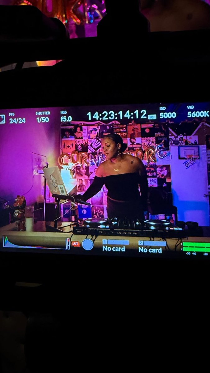 DJGotALot's tweet photo. #TheCheckOut https://t.co/ZZO1FES9nO