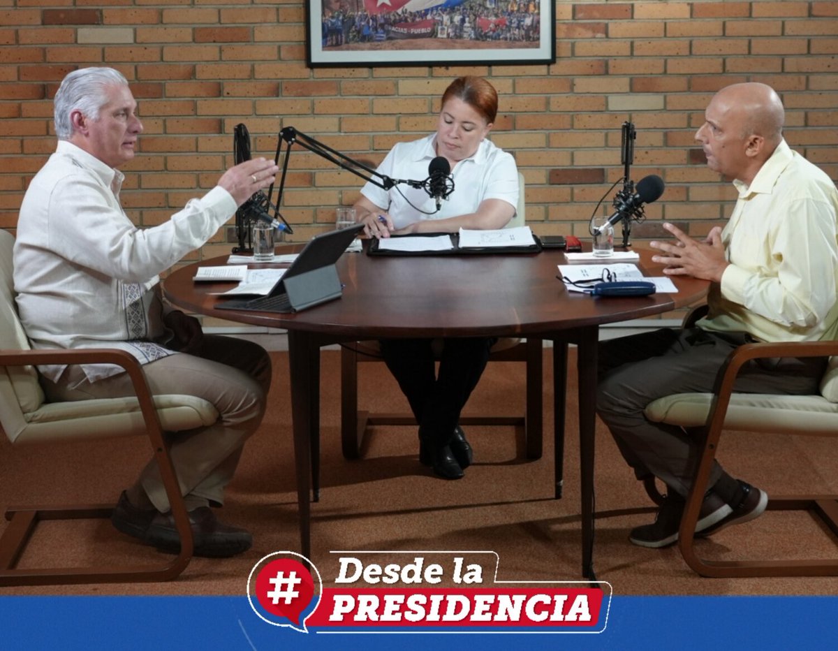 ComunicaJc's tweet photo. "La Dirección de la Revolución jamás rehuirá el diálogo con el pueblo, porque nuestra razón de ser es justamente servir al pueblo"
#YoSigoAMiPresidente 
#UnidosXCuba 🇨🇺💙 https://t.co/M0CzdwYjmc