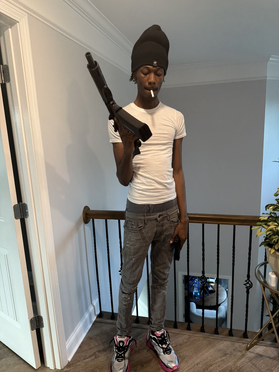 younfeelme's tweet image. 