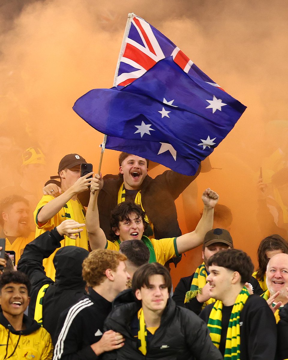 What it's all about 💚 💛 

#AUSvJPN
